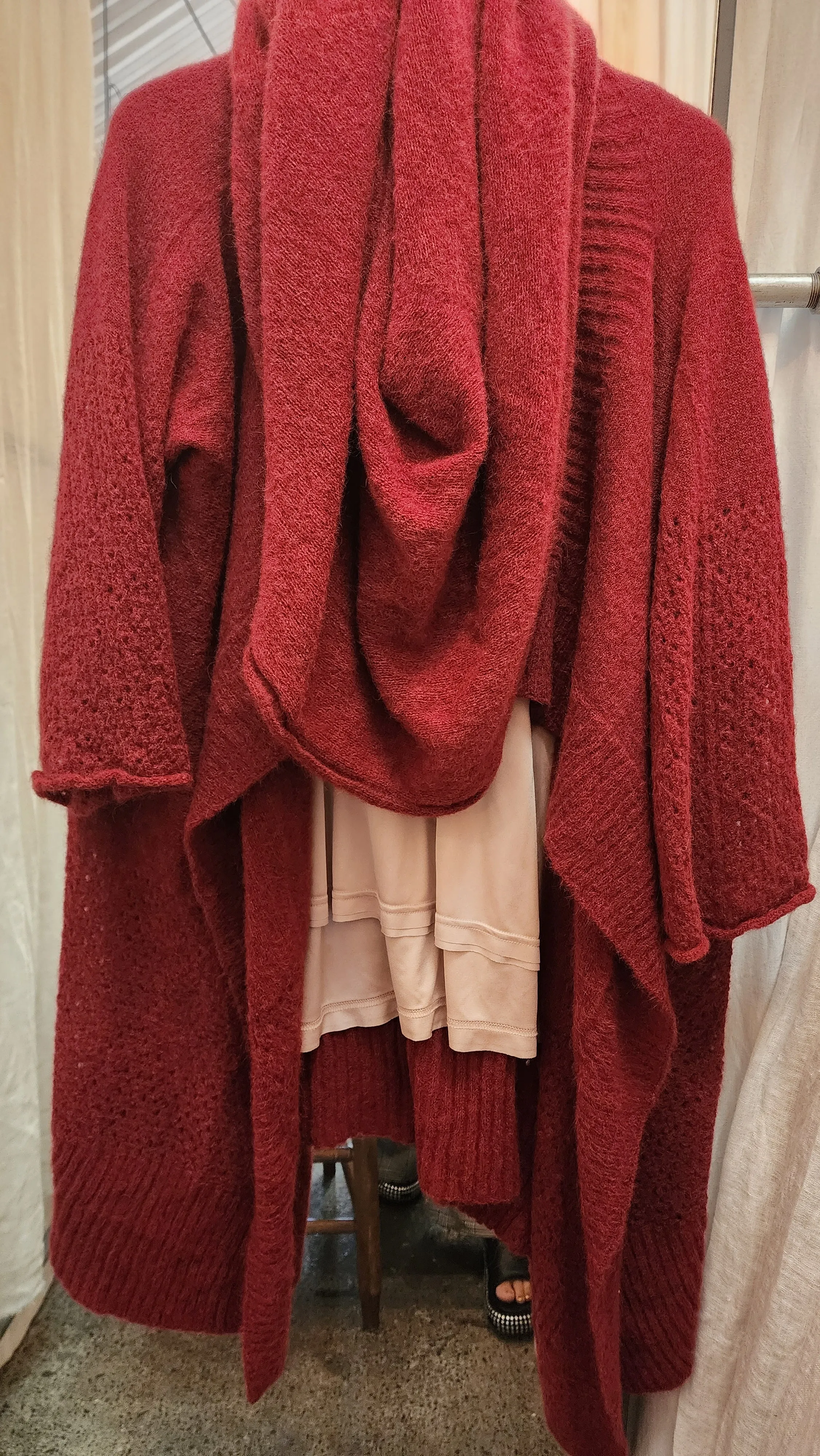 Light weight capelet / shrug (Alpaca)